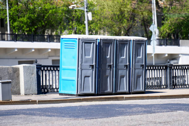 Best Porta potty delivery and setup  in Wedgefield, SC